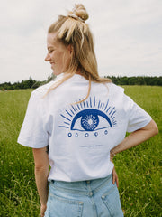 Embrace-Shirt-back-girl_BWARNA